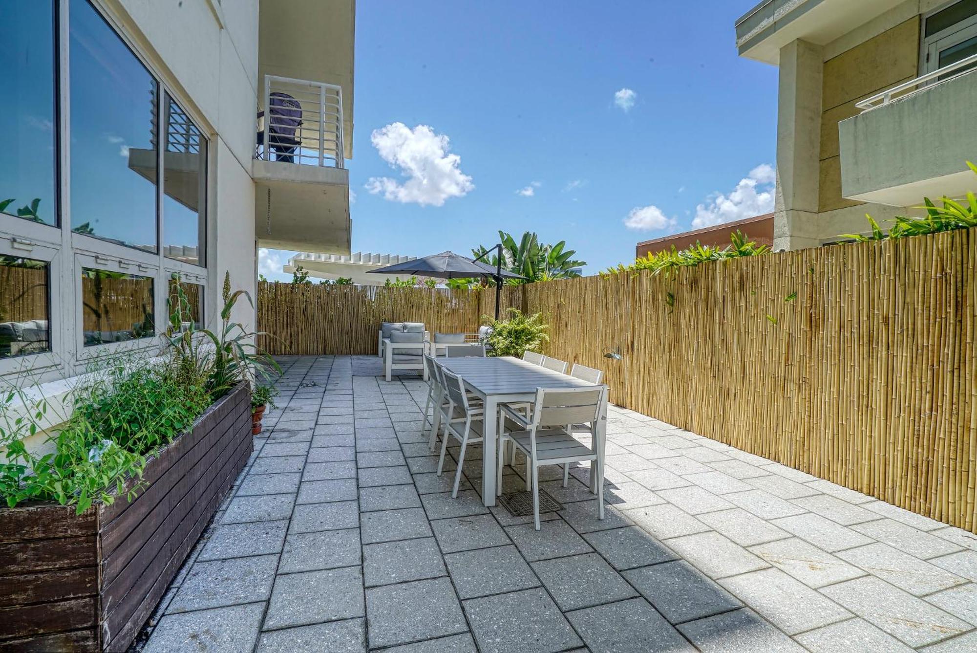 515-trendy 2bd2ba Midtown Huge Private Patio! * Miami