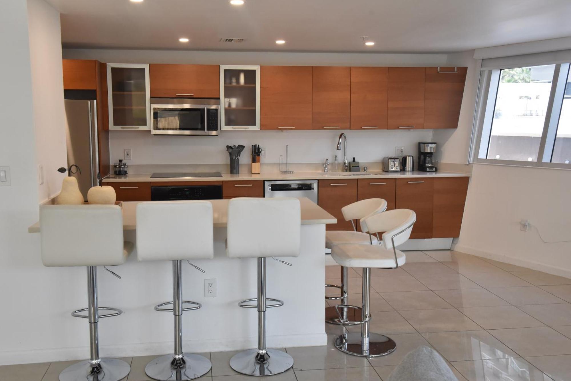 Apartment 515-trendy 2bd2ba Midtown Huge Private Patio! Miami